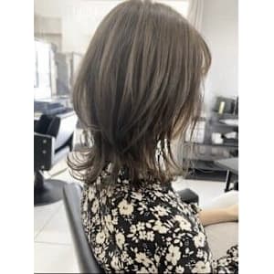 ネオウルフ×ミルクティーベージュボブウルフ　ウルフカット