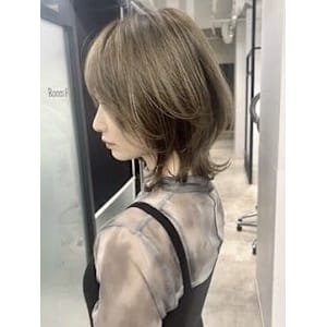 くびれが可愛いネオウルフ　ボブウルフ　ウルフカット