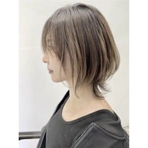 横顔も可愛い★ネオウルフ　ウルフカット