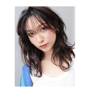 ラフウェーブ/ニュアンスパーマ/シースルーバング/暗髪/黒髪