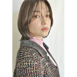 センターパート小顔バング/くびれボブ/簡単スタイリング 