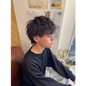 波巻きパーマ/スパイラルパーマ/縦落ちパーマ/越谷