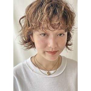カーリーショート／お洒落ショート/パーマ／ラフカール 