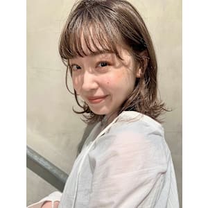 モテミディアム/レイヤー/ベージュカラー 