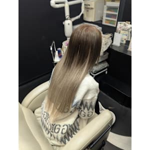 グラデーションスタイル - Bulansis Hair【ブランシス ヘアー】掲載中