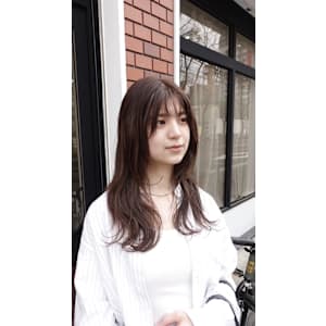 ベージュカラー