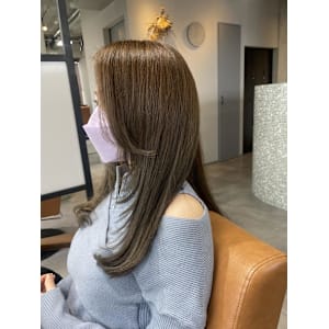 オリーブカラー