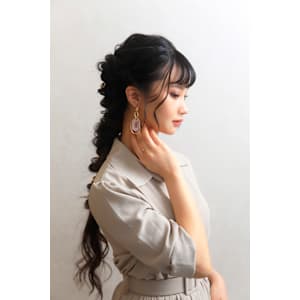 編み下ろしトレンドスタイル