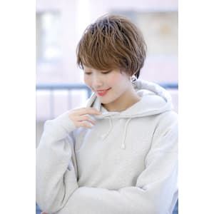 簡単ウェーブショート×シアーベージュ