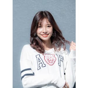 ゆるっとラフなセミロング×シースルーバング