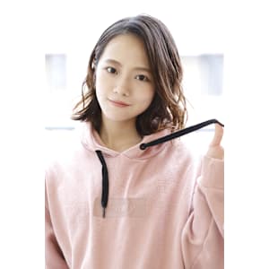 小顔に見せる☆外ハネラフショート