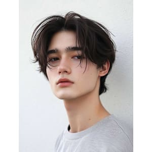 毛流れセンターパート無造作パーマツーブロック刈り上げ