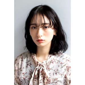 Name 上福岡×スタイル