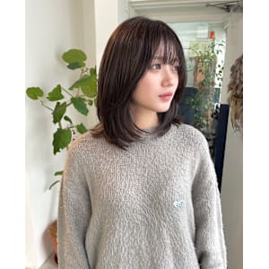 くびれレイヤーミディアム