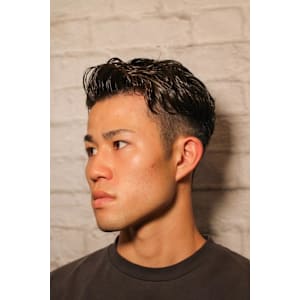 七三ツーブロ×パーマ