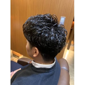 動き出せます！アイロンパーマ！