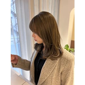 [ミディ×フェイスレイヤー] 艶オリーブベージュ