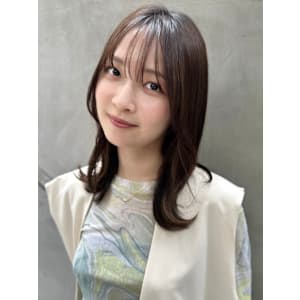 シースルーバング似合わせカットくびれヘアブラウンベージュ渋谷