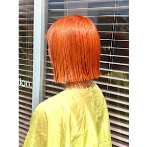 オレンジカラーで春っぽく？