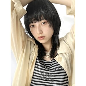 カット/マッシュレイヤー/レイヤー/ミディアム/前髪カット