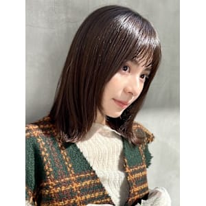 ミディアムレイヤー/こっくりブラウン/カラー/フェミニンロン