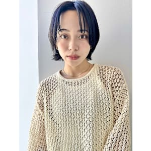 ふんわりセンターパート/レイヤーボブ/マッシュレイヤー/黒髪