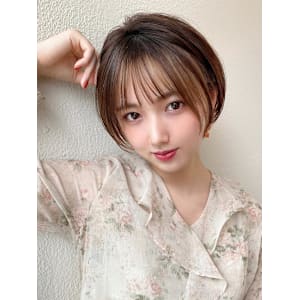 ひし形ショートイメチェン美髪耳かけショートホワイトブロンド - AFLOAT/L 錦糸町【アフロートエル】【アフロートエル キンシチョウ】掲載中