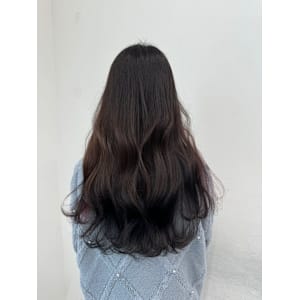 ダークブラウン