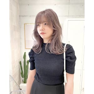 eimee 大阪布施 ×　ヘアスタイル