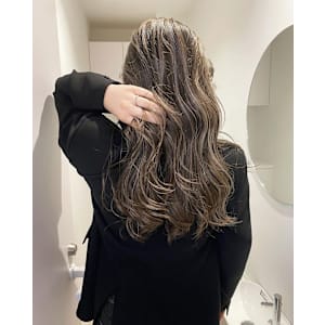 CLAN ×　ヘアスタイル