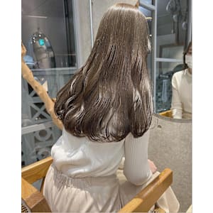 Louwe 新百合ヶ丘 ×　ヘアスタイル