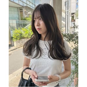 Louwe 沖縄新都心 ×　ヘアスタイル