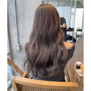 Louwe 表参道 ×　ヘアスタイル