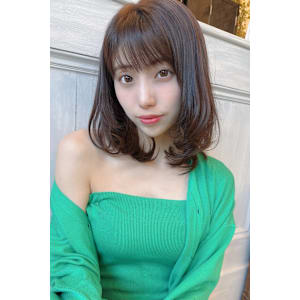 柔らかく上品なカール×小顔レイヤー