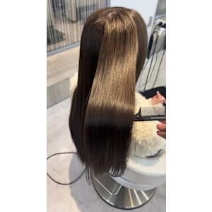 Louwe 青山 ×　ヘアスタイル