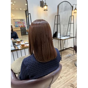 ショコラブラウン