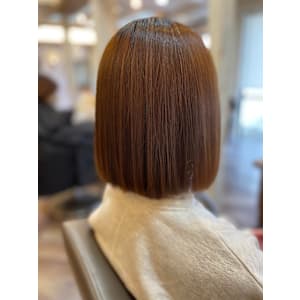 切りっぱなしボブ