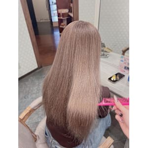 ミルクティーカラー - Bulansis Hair【ブランシス ヘアー】掲載中