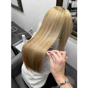 roka 髪質改善/縮毛矯正/韓国レイヤー×スタイル