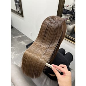 roka 髪質改善/縮毛矯正/韓国レイヤー×スタイル