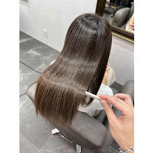 roka 髪質改善/縮毛矯正/韓国レイヤー×スタイル