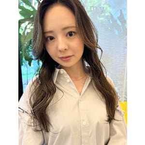 ワンカラーでできるオリーブベージュカラー♪