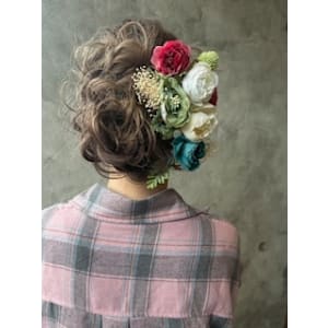 成人式　ふわふわアップスタイル