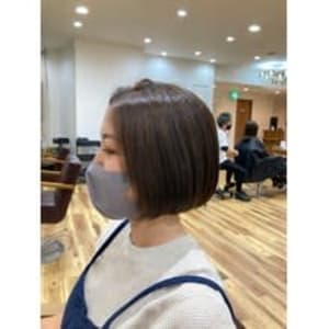 切りっぱなしボブ