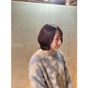 春カラー×レイヤーボブ