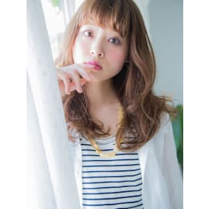 ミルクティーベージュ