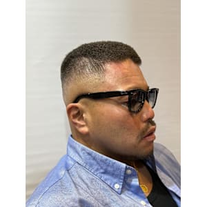 パンチパーマ×ハイスキンフェード