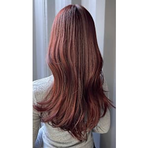 暖かい季節におススメ！『オレンジレッドカラー』×レイヤー