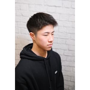 刈り上げショート