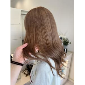 温かみのあるベージュ